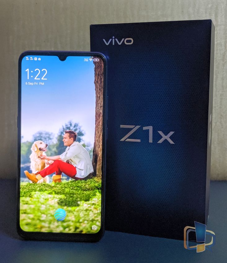 Vivo Z1X Front