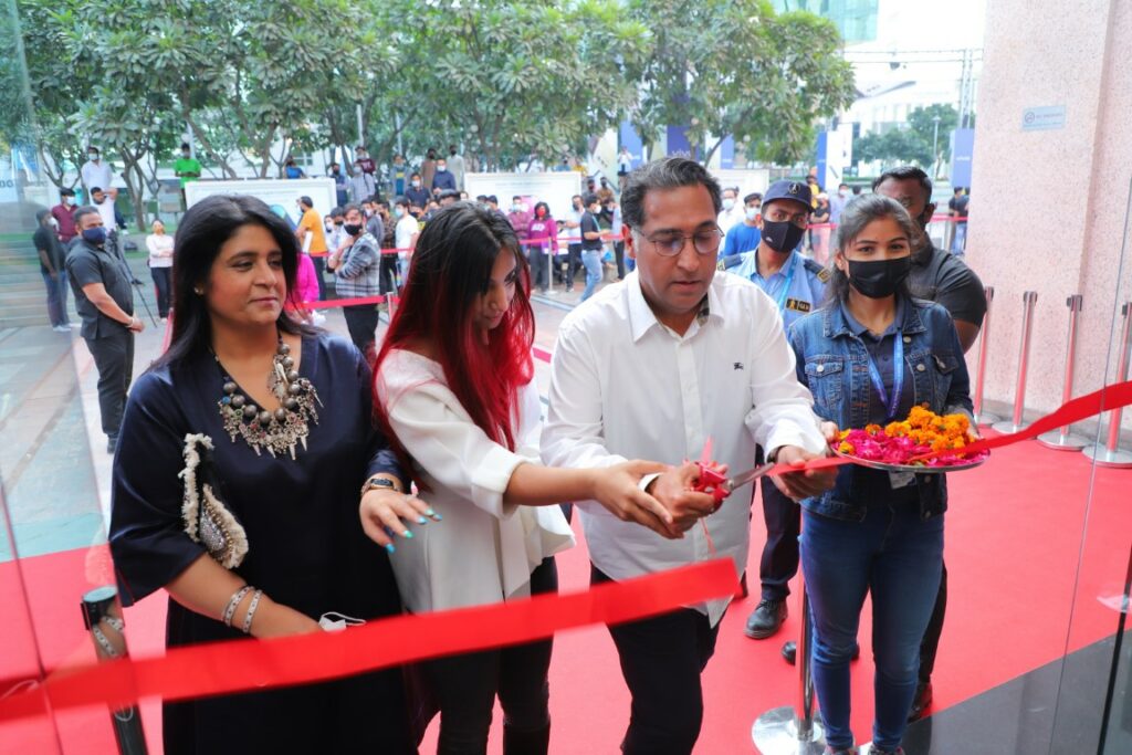 Unicorn Launched Gurugram’s First Apple Flagship Store at Cyber Hub